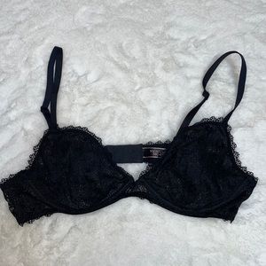 Victoria’s Secret black lace bra